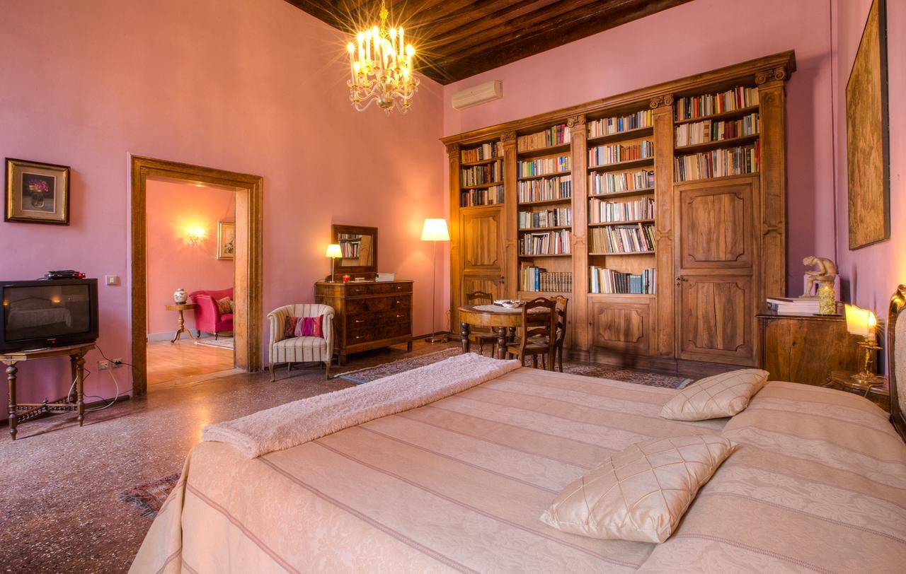 Ca' Della Corte Flats Venice Exterior photo